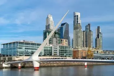 Huoneistohotelli La Vie Suite Madero