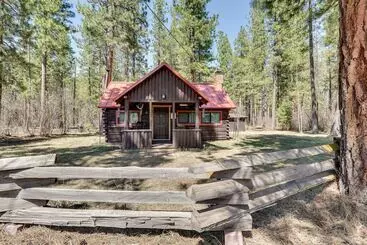 Mökkimajoitus Remote Escape: Klamath Falls Cabin By Lake & Hikes