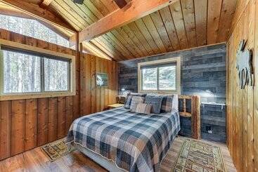 קוטג'' Rustic Idaho Retreat W/ Deck, Grill & Chiminea!