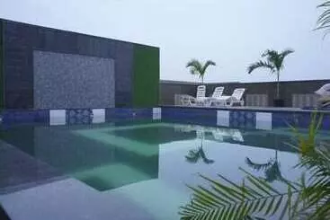 Hotel Orange Eye Resort
