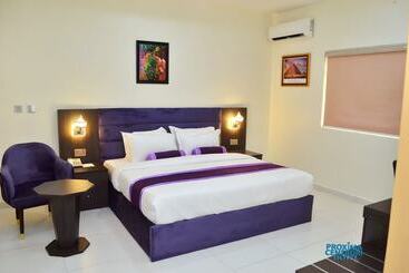 هتل Proxima Centauri