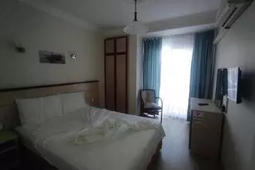Ayhan Otel