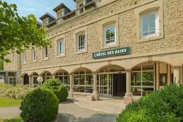 Hôtel L Hôtel Des Bains   Salles La Source
