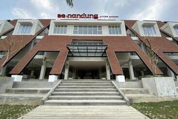 호텔 Se.nandung Living And Space