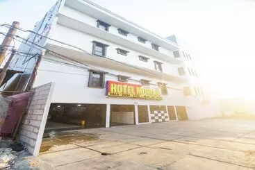 Oyo 93133 Hotel Moraja