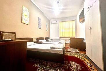 Pensionat Hello Hostel