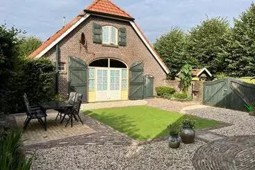 ベッドアンドブレックファースト Gastenverblijf Op Unieke Locatie De Kronkel Op De Veluwe