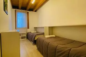 پانسیون Central Luxury Garden Guest House