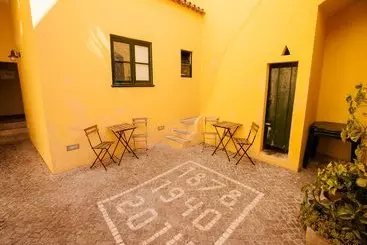 Hub 1878 Faro Hostel