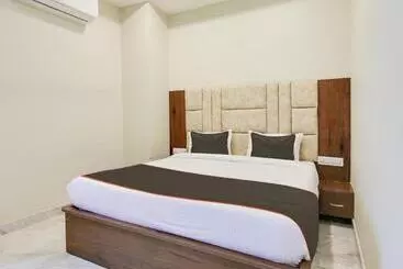 Collection O Hotel Simhadri Grand