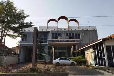 Royal Kencana Powered By Cocotel