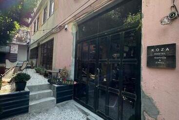 Koza Hostel Coffee & Chill