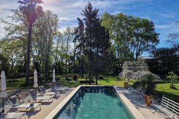 Pension Château De Bayssan