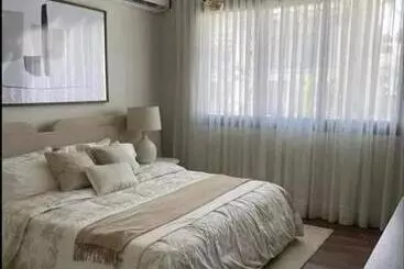 هتل آپارتمان Villa In Zamzam City