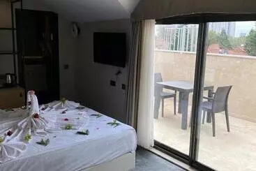 Iberis Hotel Lara