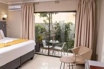 پانسیون Milele Lodge