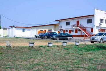 هتل Gity Royale Suites