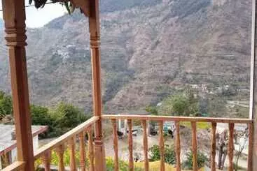 Hotel Gorooomgo Himalayan Hills Homestay
