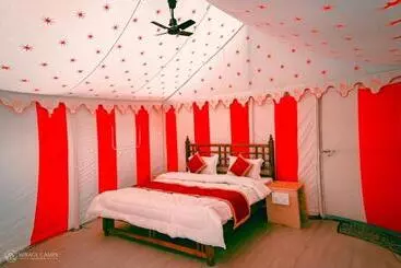 Hotel Nagina Desert Camp