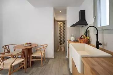 Hotelli Aegean Diamonds Luxury Suites