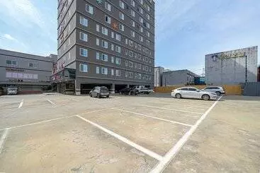 Hôtel F1