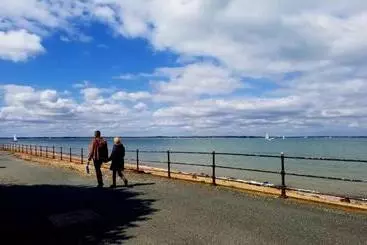 Huoneistohotelli Pinnacle Suites