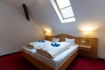 בית מלון כפרי Pension Kandolf