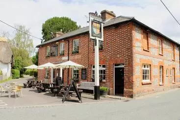 Retkeilymaja The George Inn St Mary Bourne