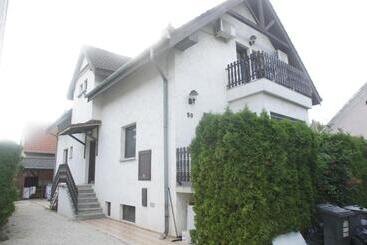 Bed and Breakfast Szuzanna Fenyves Panzió