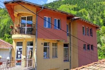 Pensão стаи за гости вени ев