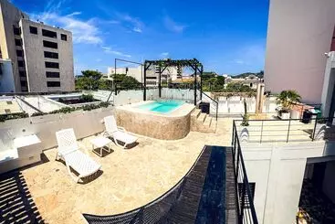 ホテル The Orange House