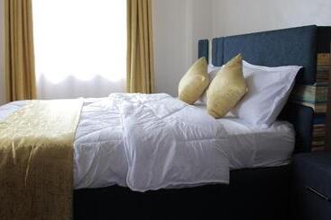 هتل Magnolia Suites