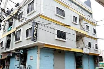 Hotel The Villa,sanawad