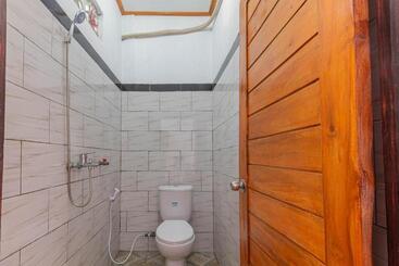 펜션 Melati Guest House Nusa Penida