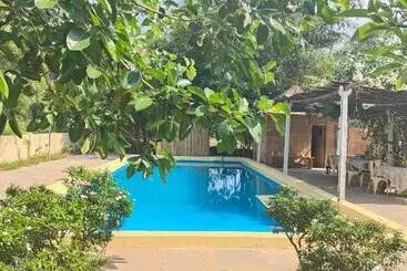 Resort Otel Rusta Wellness And Retreat Center