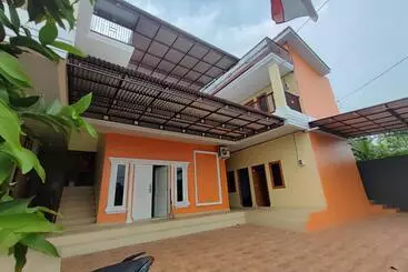 Hotel Spot On 93350 Alnasya Syariah