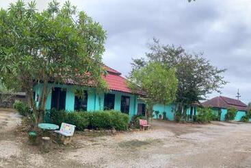 Hotel Thungtako Resort