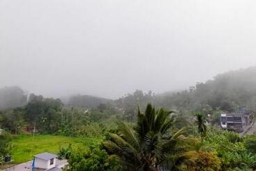 ペンション Moonlight