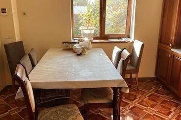 فندق صغير мир