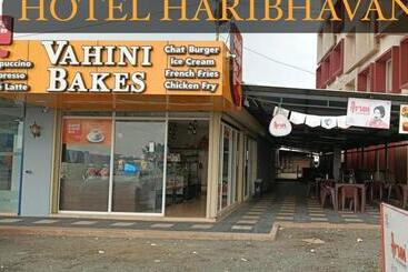 旅馆 Haribhavan