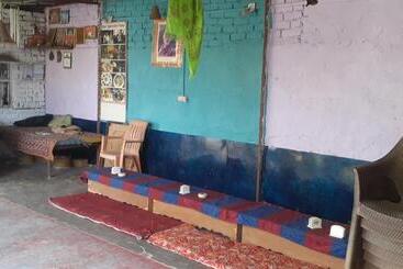 Baba Hostel