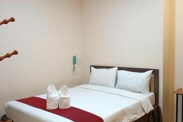 Szálloda แอมไอม่อน ที่พักใจกลางเมืองขลุงจังหวัดจันทบุรี