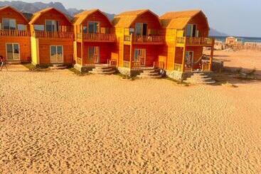 هتل Sama Beach Comp