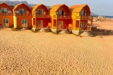 هتل Sama Beach Comp