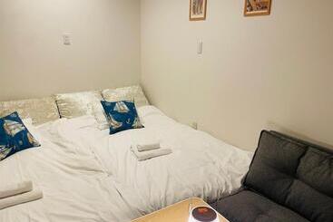 Pensão Sky House晴空塔家庭或团队套房