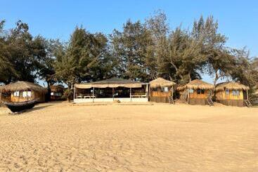 Atmanadhiroha Yoga Resort