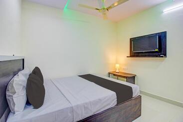 Super Collection O Hotel Mayur Inn