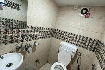 Hotel The Hills View Home Stay