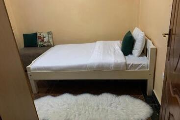 تختخواب و صبحانه Peaceful Haven