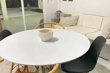 Hotelli Bungalows Punta Conejo